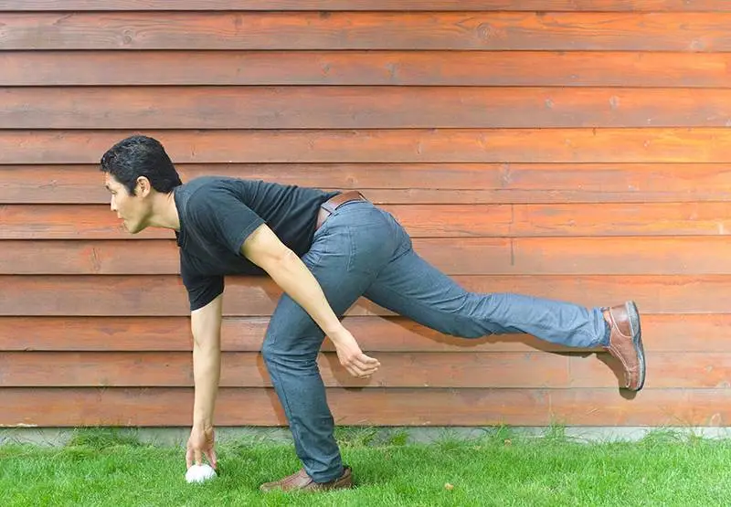 Golfer's Lifting Technique